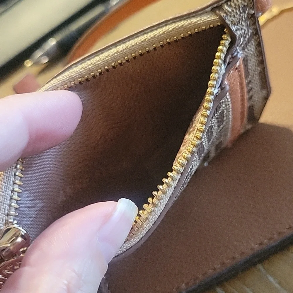 Anne Klein Set Brown Wristlet and Patterned Card Holder like new zip close